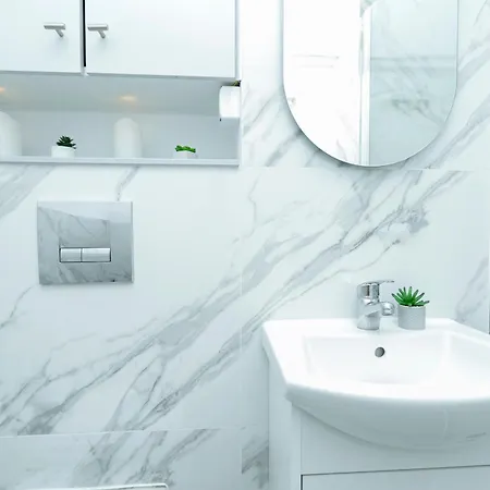 Bagno 7 Grey - Stacja Metra 300m - Underground Station 300m Better Apartment Warsaw