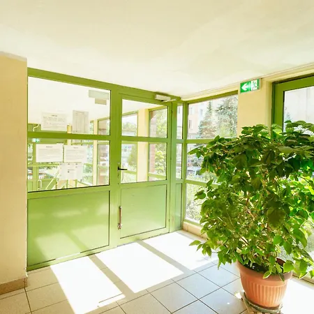 Bagno 7 Grey - Stacja Metra 300m - Underground Station 300m Better