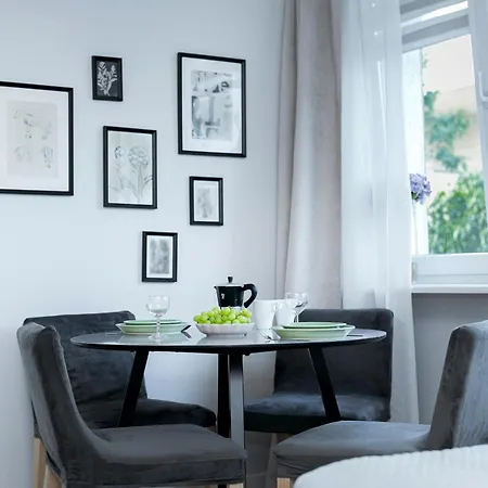Bagno 7 Grey - Stacja Metra 300m - Underground Station 300m Better Apartment *