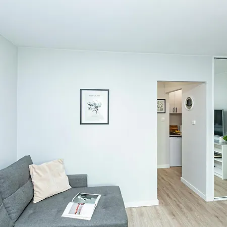 Bagno 7 Grey - Stacja Metra 300m - Underground Station 300m Better * Βαρσοβία